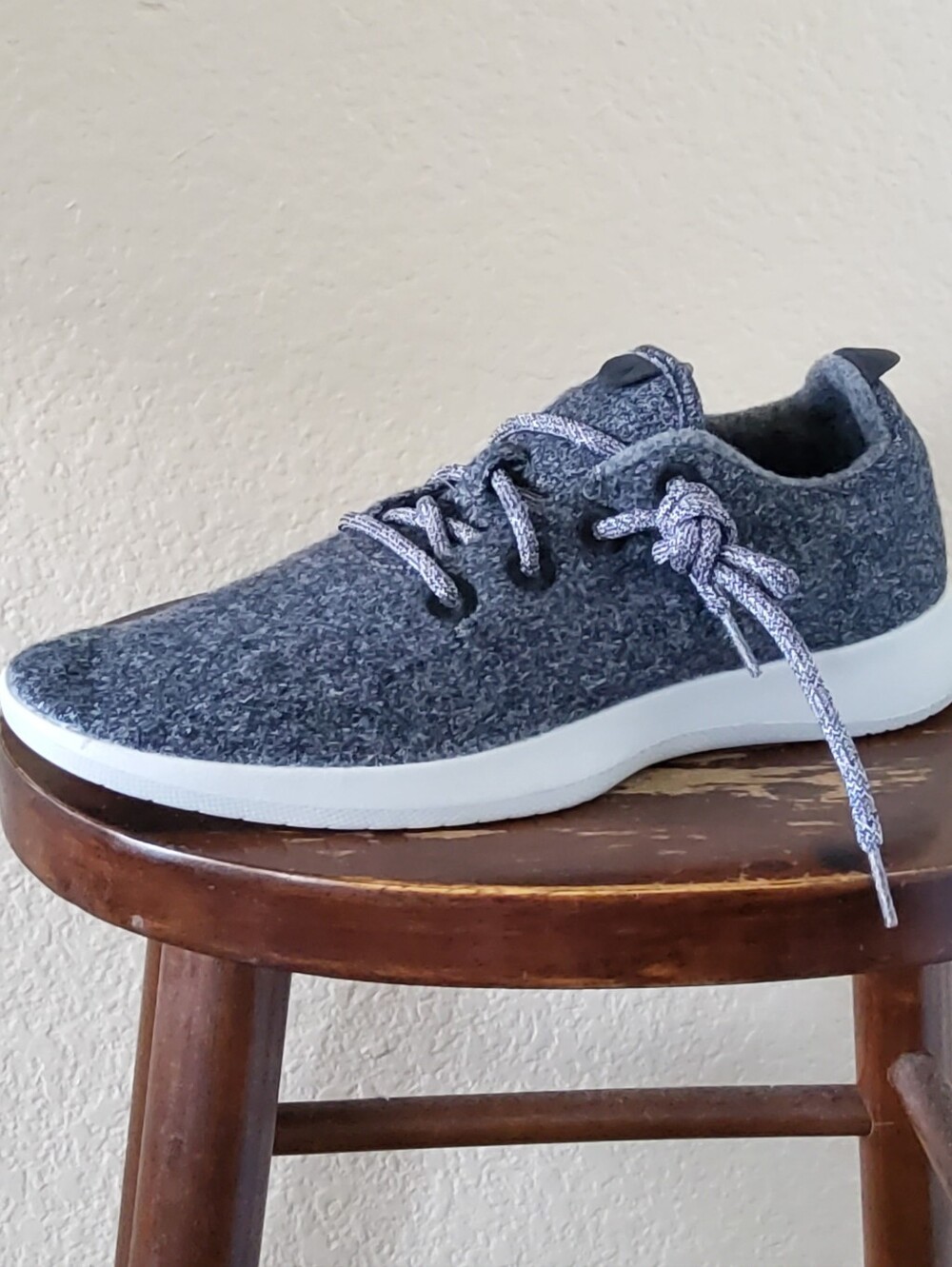 Allbirds Mens Wool Runners Sneakers Charcoal Grey Size 10 NWOT​